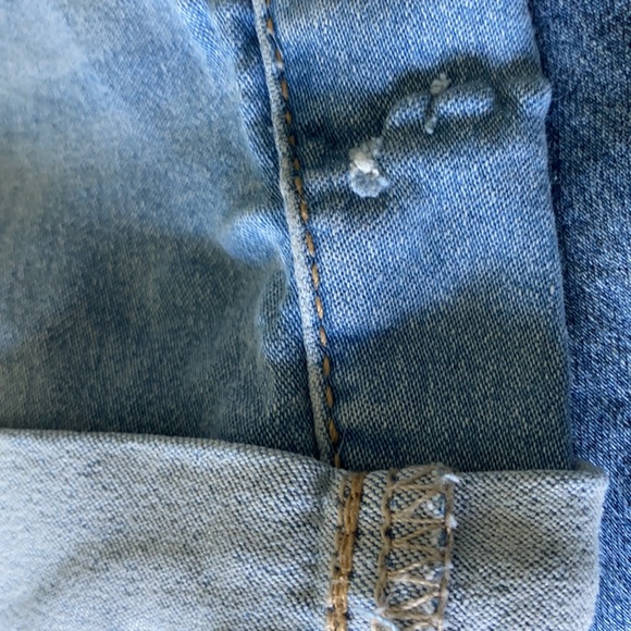 Jordache paper bag style cuffed jean shorts Size 8 - Picture 7 of 8